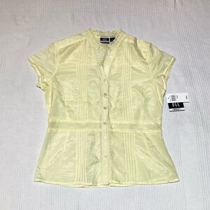 NWT DCC MISSY Size L Lightweight Front Button Blouse Shirt Brand New!